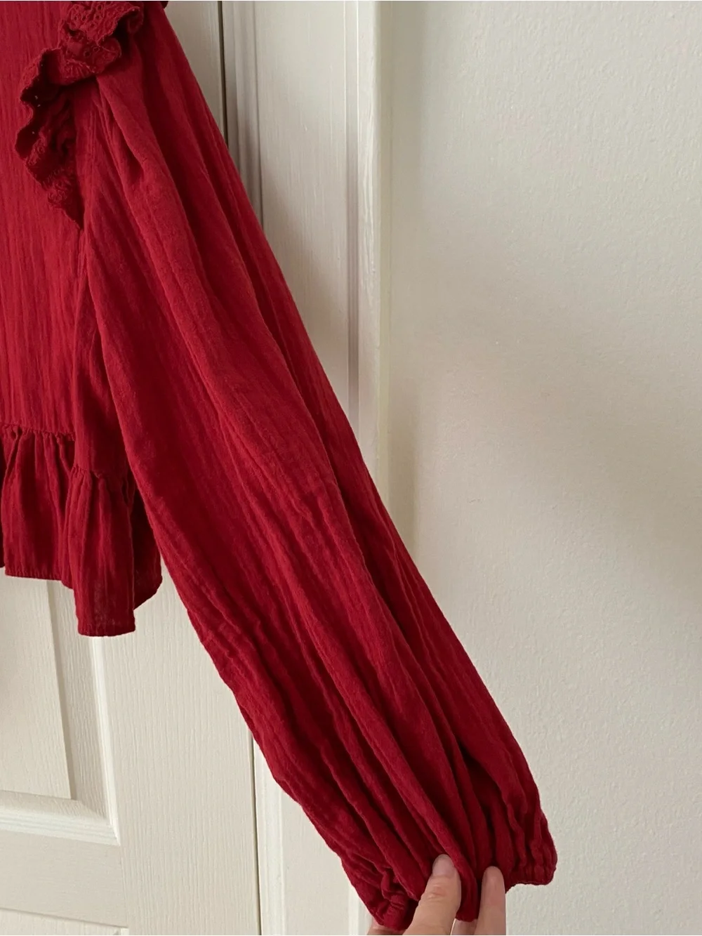 Zara cropped neck